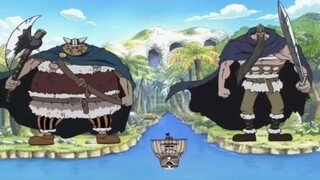 ikan mas raksasa penghadang perjalanan