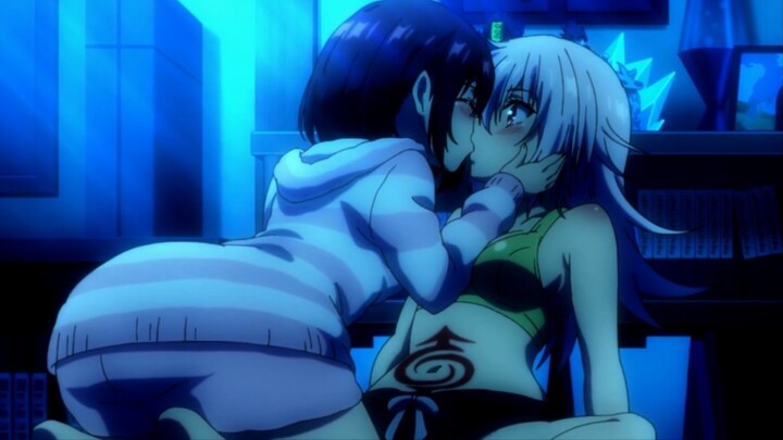 Yuri 18+ kissing brutal sampe basah💦