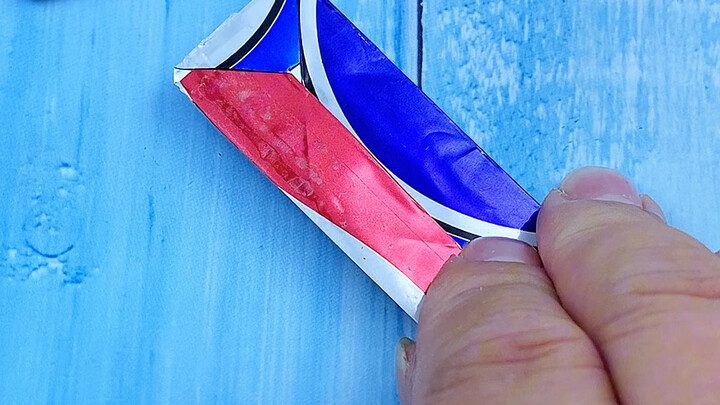 Who has this rare, paper-thin iron card?