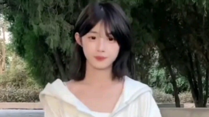 Please go on a date with me!