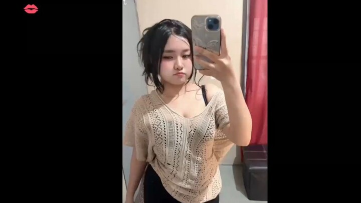 "#fyp #tanktop #outfit #cantik #glowup "