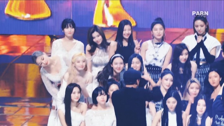 ท่ามกลางไอดอลสาวสวยมากมาย ยูของเรายิ่งโดดเด่นเปล่งประกายสุดๆ K-pop จะขาดสาวจีนไปไม่ได้เลย ยูช่างงดงา