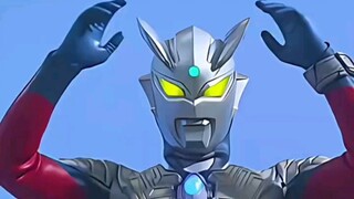 Children who love to play in the mud are protected by Ultraman!