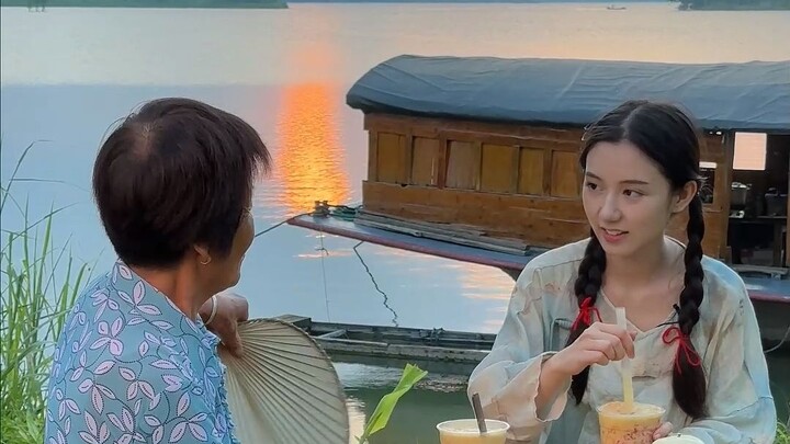 Grandma ran into a mango sago assassin