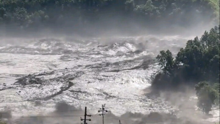 rest in peace all beautifull soul😟😓#त्रिशुलीriver#flood#Nepal 🇳🇵 🇳🇵 🇳🇵 🇳🇵 🇳🇵 🇳🇵 🇳🇵