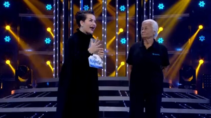 ผู้ที่เป็น Sing Your face off the week EP.7 คือ....