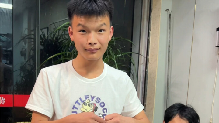 The Social Savvy of Chinese-Servers’ Sun Wukong Players