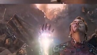 Captain America berkata: Kamu jelas bukan tipe orang yang tega mengorbankan dirimu sendiri. Dia mena