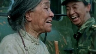 “孙子遵守和奶奶约定的三声喇叭，直到那天奶奶听到不停的喇叭声……”