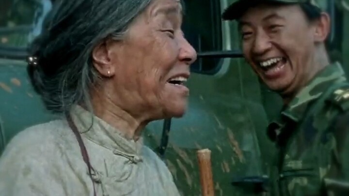 "Sang cucu mematuhi janji dengan nenek untuk membunyikan klakson sebanyak tiga kali, hingga pada sua