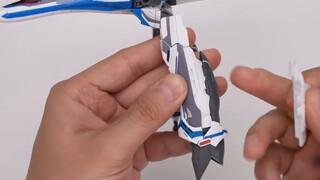 Cuối cùng, các phi công đã có khoảng thời gian vui vẻ! Bộ mô hình Bandai HG VF-31J hiện đã có mặt!