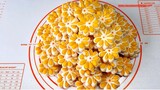 Cách Pha Bột Làm Bánh Hoa Mai Tết Cổ Truyền | Món Ăn Tráng Miệng # 154