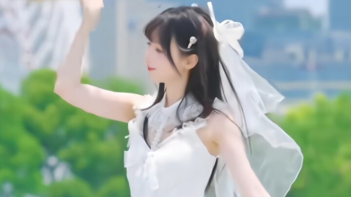 Tôi và bạn gặp nhau nơi cách xa hàng triệu năm ánh sáng