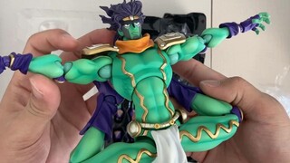 Not just big - unboxing review of the super movable BIG Jotaro Platinum Star reprint