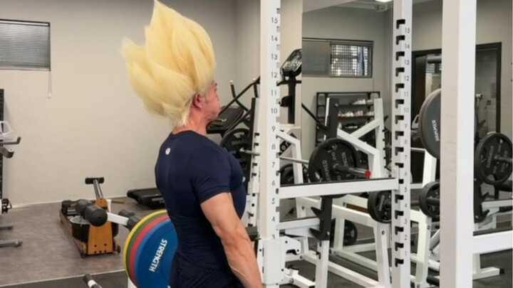 Prince Vegeta, Super Saiyan 2, deadlifts 210 kg at full power—3 times his body weight!