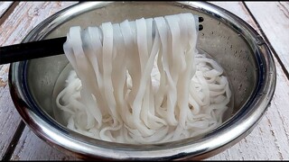 Cách làm BÁNH PHỞ tươi tại nhà, không chỉ bổ rẻ mà còn tự điều chỉnh độ dai, mềm của sợi bánh