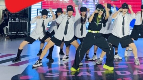 [อีแทยง] นีโอไลค์ชาลา! โรดโชว์เต็มรูปแบบครั้งแรก | นักเต้นครบเครื่อง | โรดโชว์คุนหมิง