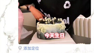 Loạt trạng thái WeChat hài hước, “Sinh nhật khó quên…”