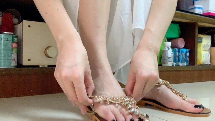 Món quà Thất Tịch dành cho tín đồ mê chân mèo