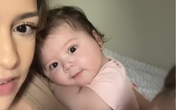 Iconic Scene: She Seems to Know She’s Super Cute!