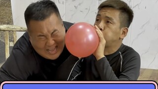 ท้าทายการเป่าลูกโป่ง: ฝึกแยกขา!
