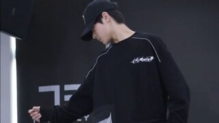 【Zhang Junhao】"SHEEP" COVER - Precise Audiovisual Correction - Let's See What It Means to Be a Dance