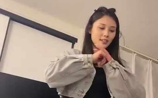 Khuê tỷ, đừng đùa nữa, tôi là Tử Long mà.