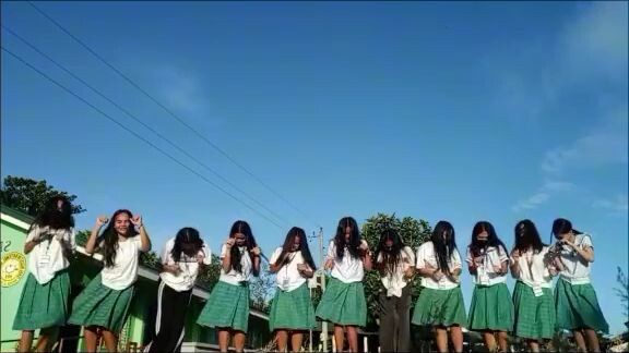 sayawin nito kasama kaibigan niyo