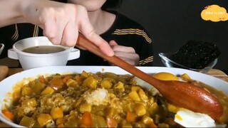 Cơm cà ri trứng, kim chi, rong biển 3 #amthuc