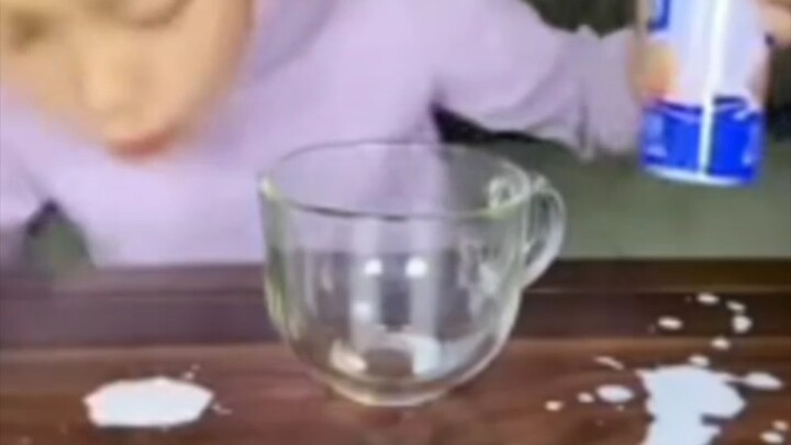 Apa yang kamu tertawakan?