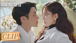 Clip Tập 8 Bá tổng ép Kỷ Thời vào tường, ngỏ lời sống chung! | Phương Pháp Khám Phá Tình Yêu | WeTV
