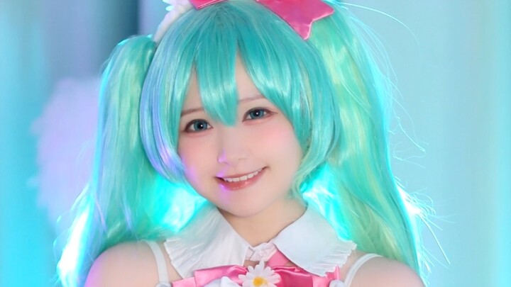 I go to Hatsune Miku!