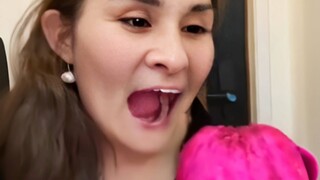 三梦奇缘吃火龙果变异，有点像行尸走肉