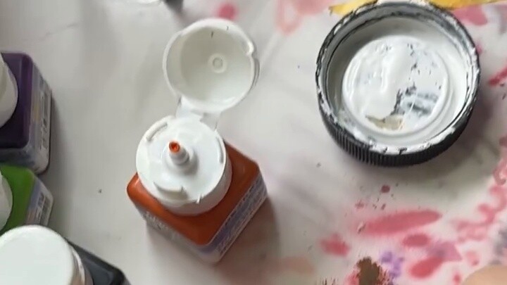 How to easily paint a wood grain texture? Plastic turns into wood in seconds, gk painting tutorial