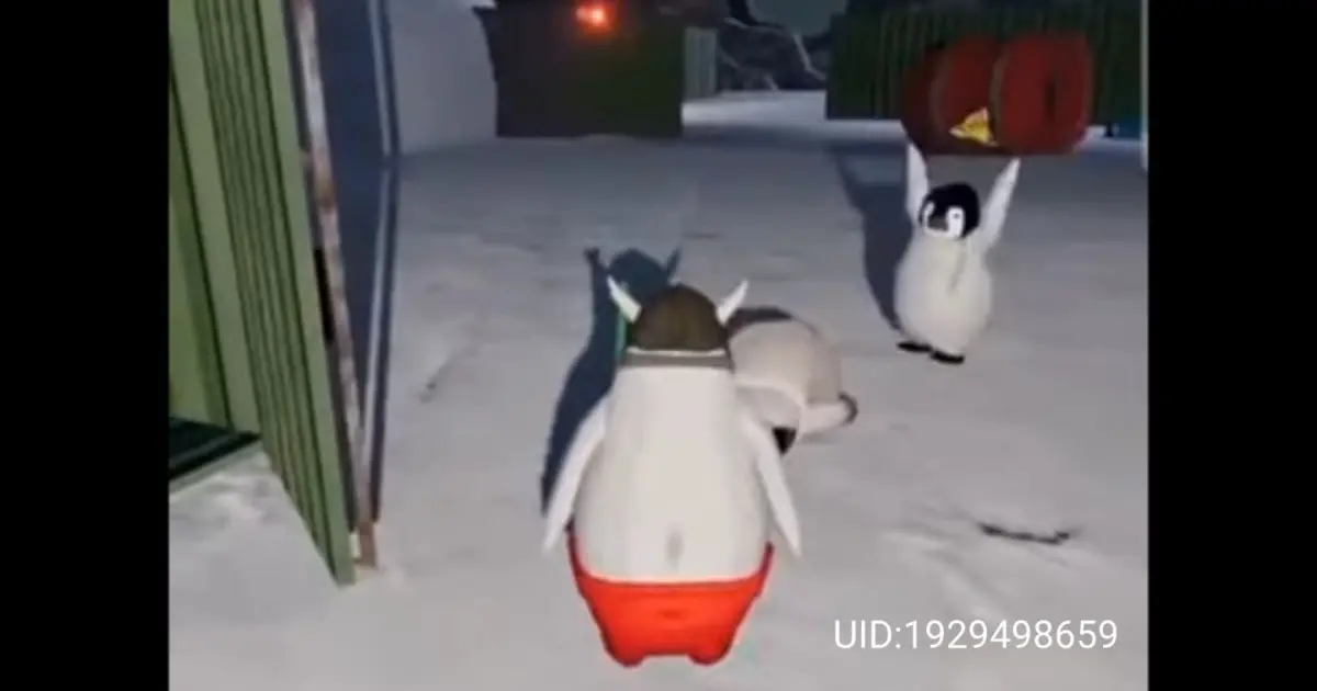 The greatest penguin heist. Пингвин Noot Noot. Нот нот Пингвин. Nut nut Пингвин. The Greatest Penguin Heist of all time.