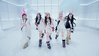NewJeans "Super Shy + OMG" | 2023 Billboard Music Awards