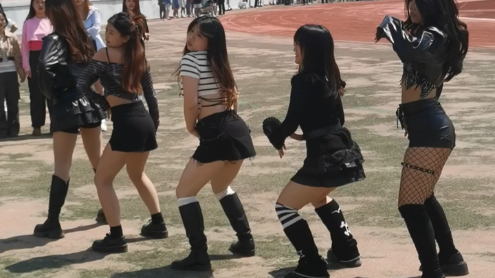 เชียร์ลีดดิ้ง (โหมดแนวตั้งบนมือถือ): กีฬาสีมหาวิทยาลัยชิงเต่า วันที่ 9 พฤษภาคม 2024