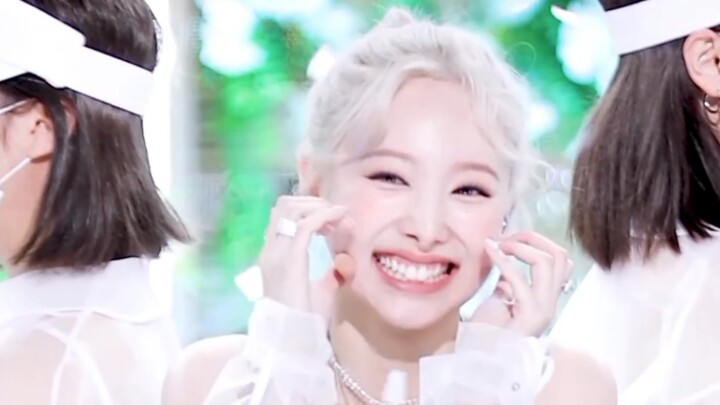 POP! Tapi apakah masih bisa mengikuti beat jika tarian diputar mundur?