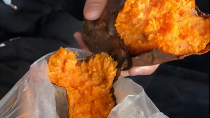 Ai thèm khoai lang nướng chưa?