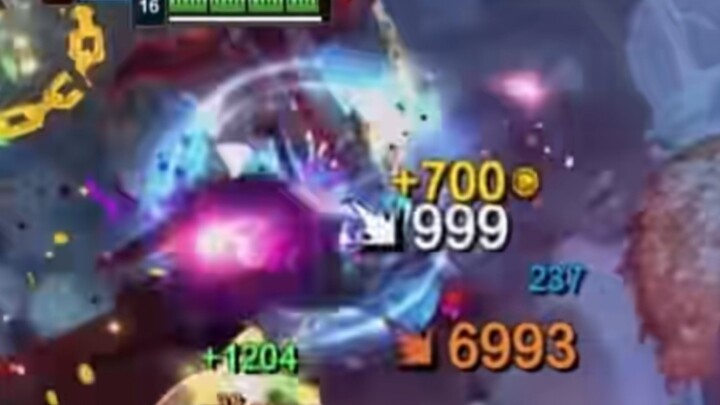 Sword Demon with 2,700 attack in the Soul Arena — one slash deals 7,000 damage!!!