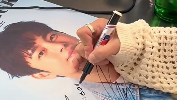 Seo Inguk with his filipina actress fan girl