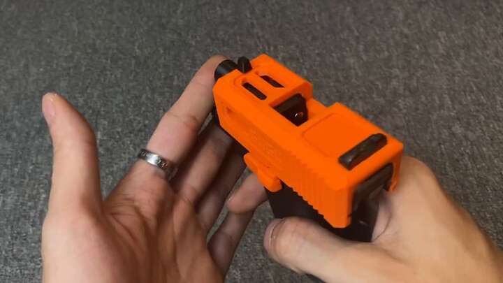 Non-launchable launcher toys