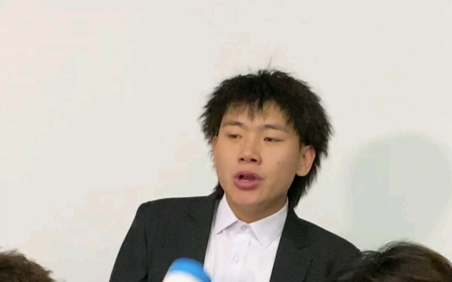 Semua orang, bantu lihatin dong, kenapa mobil saya nggak ada!