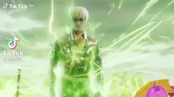 mana yg lebih keren,ml atau ff