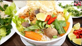 HỦ TIẾU CHAY - Cách nấu Hủ Tiếu cho ngày Chay thơm ngon đãi Khách by Vanh Khuyen
