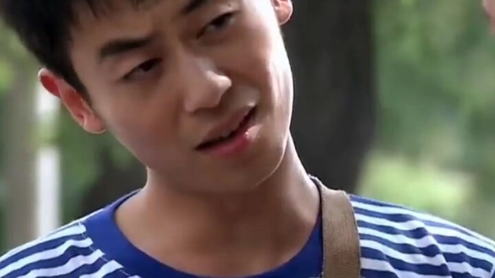 A young man buys used bikes, refurbishes them, and sells them to bike shop owners for a profit.