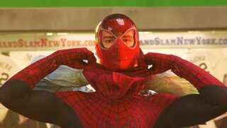Trying to use behind-the-scenes footage to conceal Garfield's true identity—Spider-Man really does e