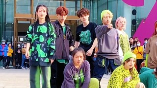 Such a neo-styled song must be green｜Hangzhou Halloween Sing and Dance Roadshow NCT 127-2 Baddies Da