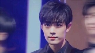 [Xiao Zhan] This man's age fluctuates between 3 and 18 years old