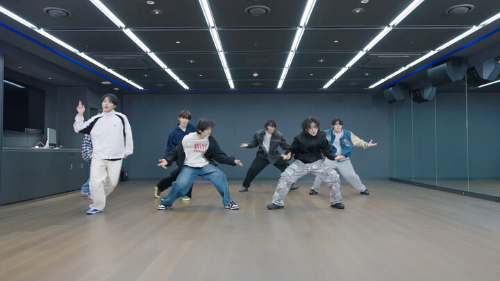 【KickFlip】JYP new boy group KickFlip's debut pre-release song "Umm Great" dance practice room is her